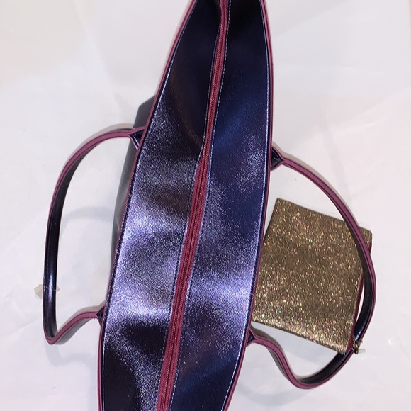 Tote - Picture 4 of 5